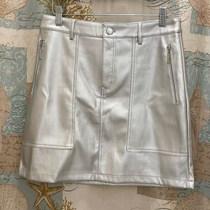NWT Marc New York Silver Metallic Mini Skirt Zip Pockets Sport 4, 8 Fashion